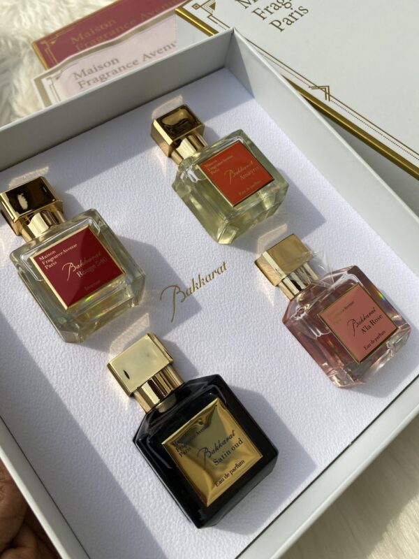 Bakkarat 4 in one white perfume set (Fragrance Avenue)