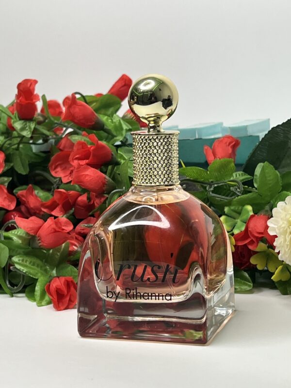 100ml Crush Rihanna unboxed original perfume