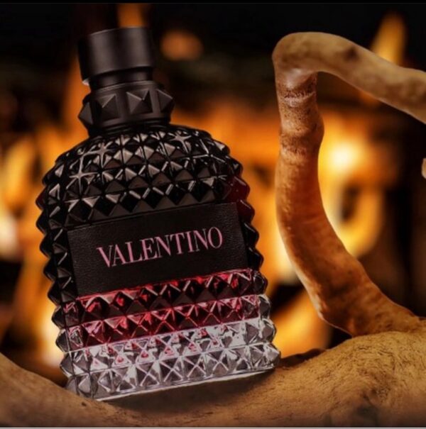 Valentino uomo born in Roma intense EDP 100ml Perfume Intense for men - Image 2