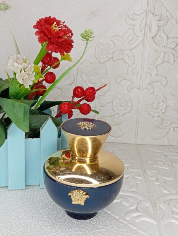 Unboxed 100ml Dylan blue Versace woman