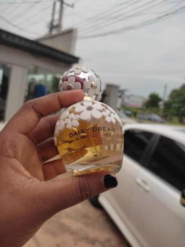 Mini unboxed - 50ml Daisy  Marc Jacobs EDT