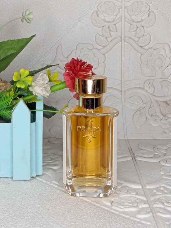 Mini unboxed - 20ml Prada Candy EDP